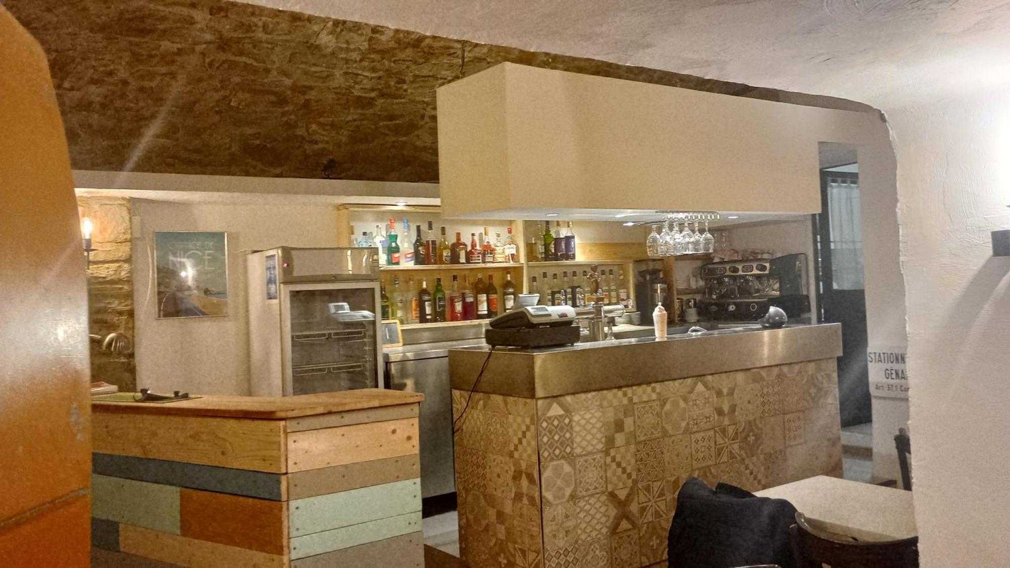 Logis Hotel Beausejour Berre-les-Alpes Exterior photo
